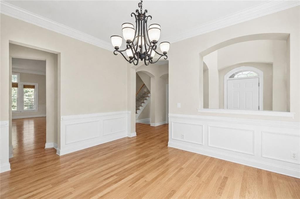 3 bedroom, 4 bathroom, 3,641 sq ft townhouse for sale at 2951 Rivergreen Lane, Atlanta, GA 30339 — photo 4