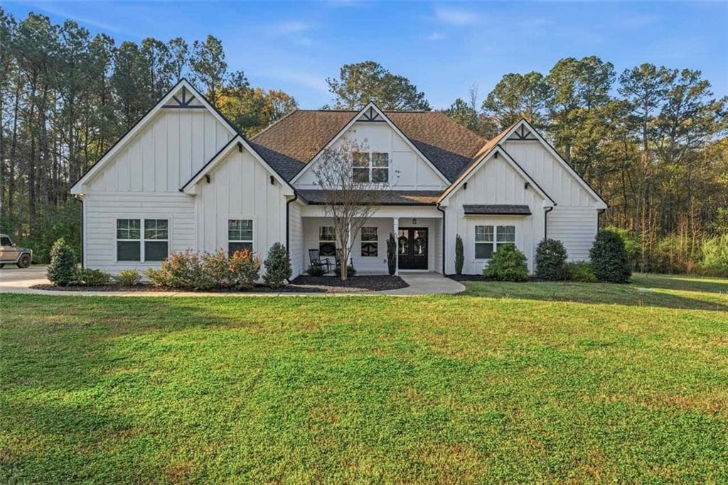 5 bedroom, 4 bathroom, 3,749 sq ft single family residence for sale at 1058 Lawshe Road, Senoia, GA 30276