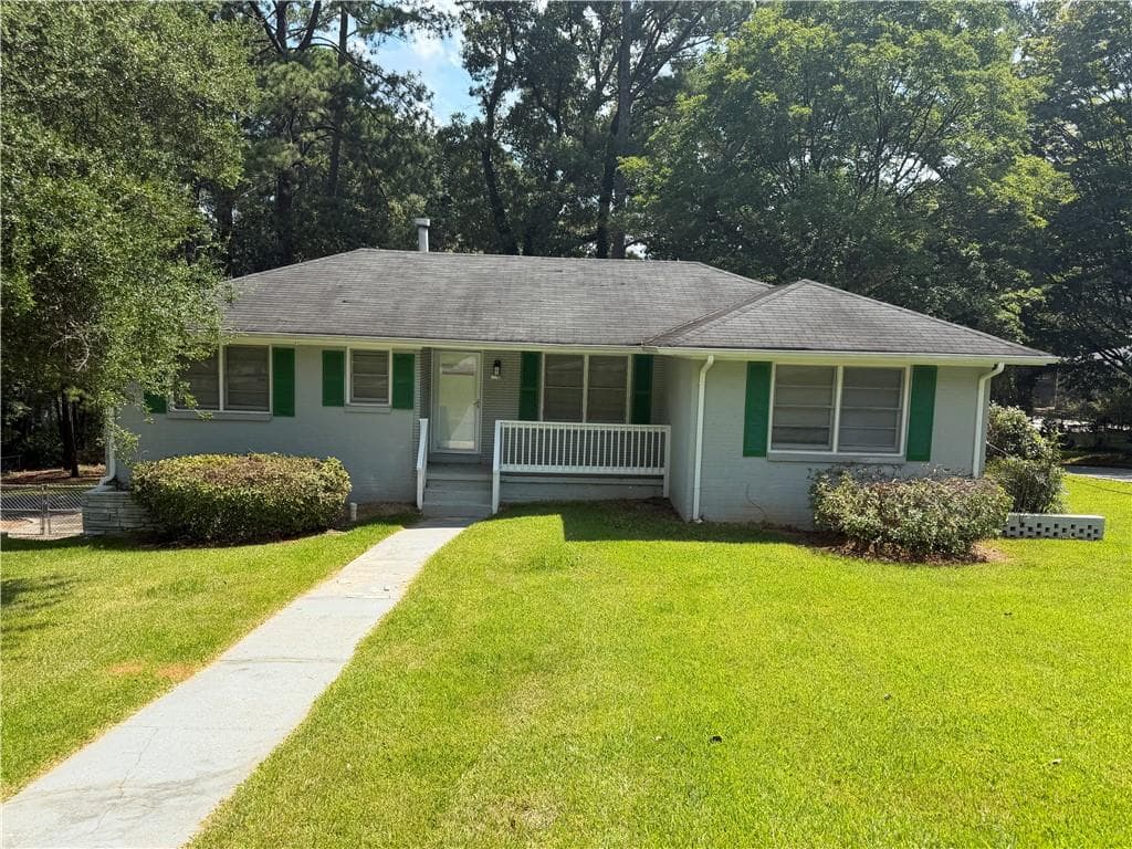 3 bedroom, 2 bathroom, 1,245 sq ft single family residence for rent at 2298 Bryant Drive, East Point, GA 30344 for $1,700 a month — photo 2