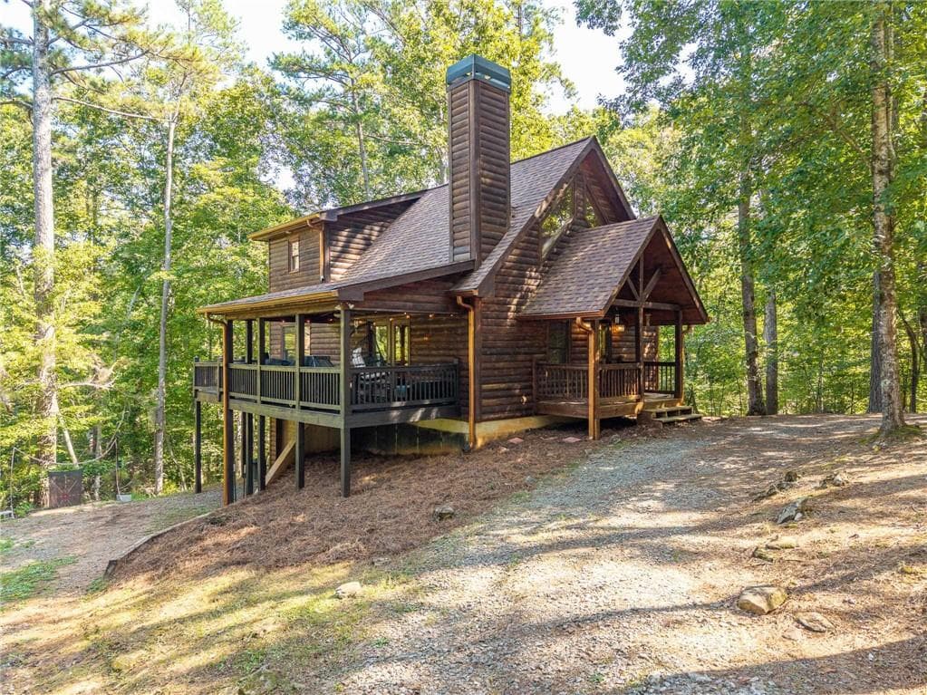 3 bedroom, 3 bathroom, 2,192 sq ft single family residence for sale at 529 Newel Drive, Ellijay, GA 30540 — photo 2