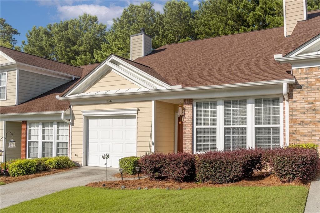 2 bedroom, 2 bathroom, 1,354 sq ft townhouse for sale at 136 Camry Lane, Grayson, GA 30017 — photo 4