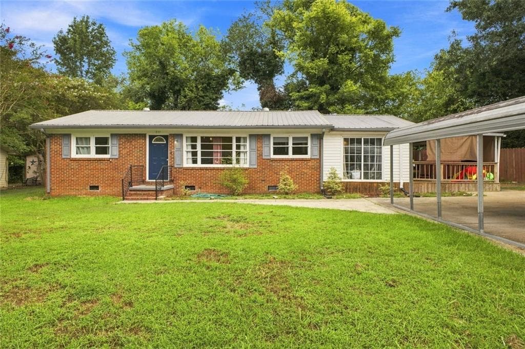 3 bedroom, 2 bathroom, 1,453 sq ft single family residence for sale at 1517 Lee Avenue, Oxford, AL 36203 — photo 2