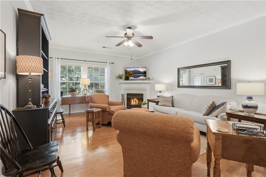 4 bedroom, 3 bathroom, 2,028 sq ft townhouse for sale at 119 Riley Circle, Dawsonville, GA 30534 — photo 8