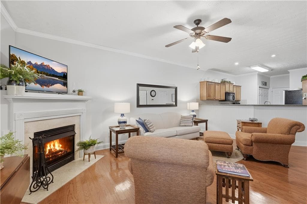 4 bedroom, 3 bathroom, 2,028 sq ft townhouse for sale at 119 Riley Circle, Dawsonville, GA 30534 — photo 9