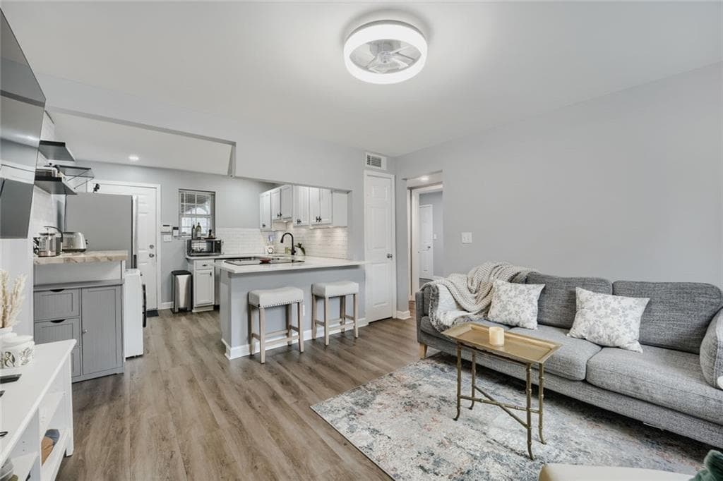 2 bedroom, 1 bathroom, 650 sq ft condominium for sale at 210 Sampson Street 7, Atlanta, GA 30312 — photo 8