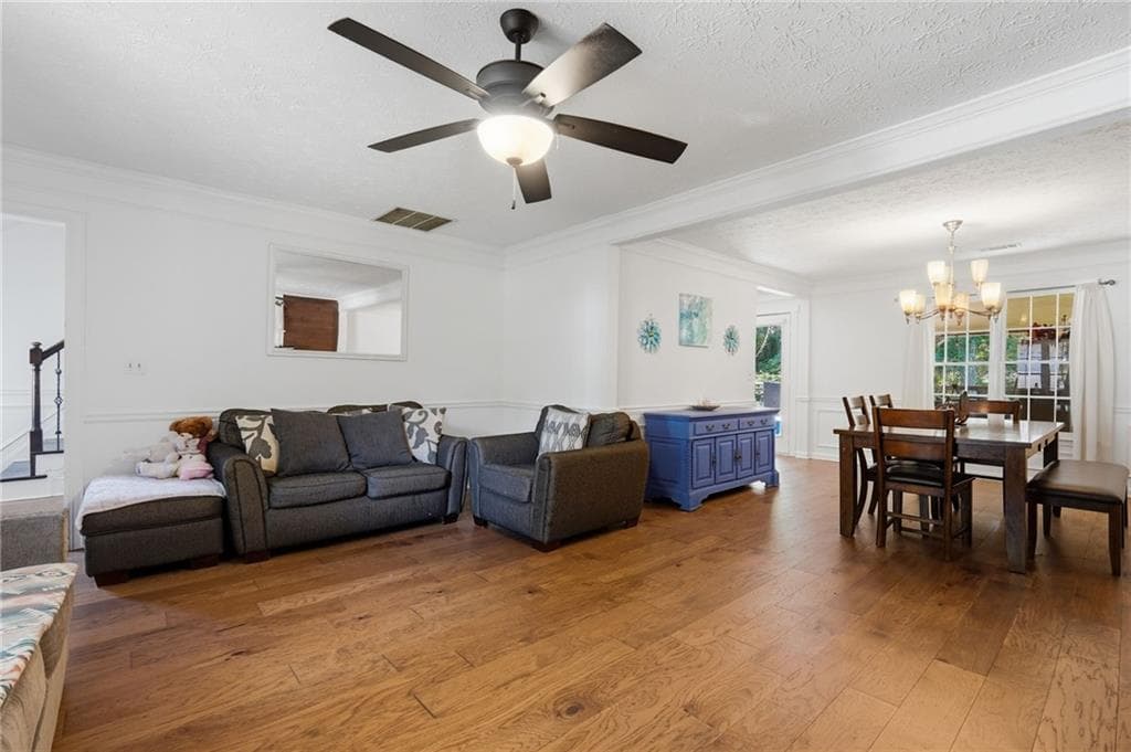 4 bedroom, 3 bathroom, 1,934 sq ft single family residence for sale at 562 Black Creek Drive, Lawrenceville, GA 30044 — photo 7