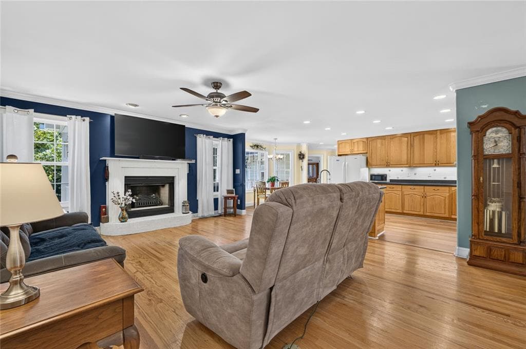 3 bedroom, 4 bathroom, 4,108 sq ft single family residence for sale at 540 Davis Road, Locust Grove, GA 30248 — photo 10