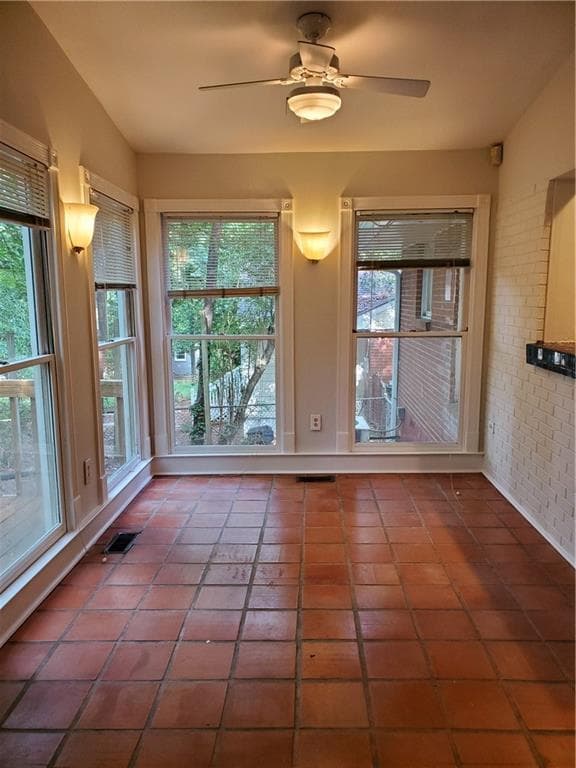 3 bedroom, 1 bathroom, 1,116 sq ft single family residence for rent at 1153 Ogilvie Drive, Atlanta, GA 30324 for $2,395 a month — photo 10