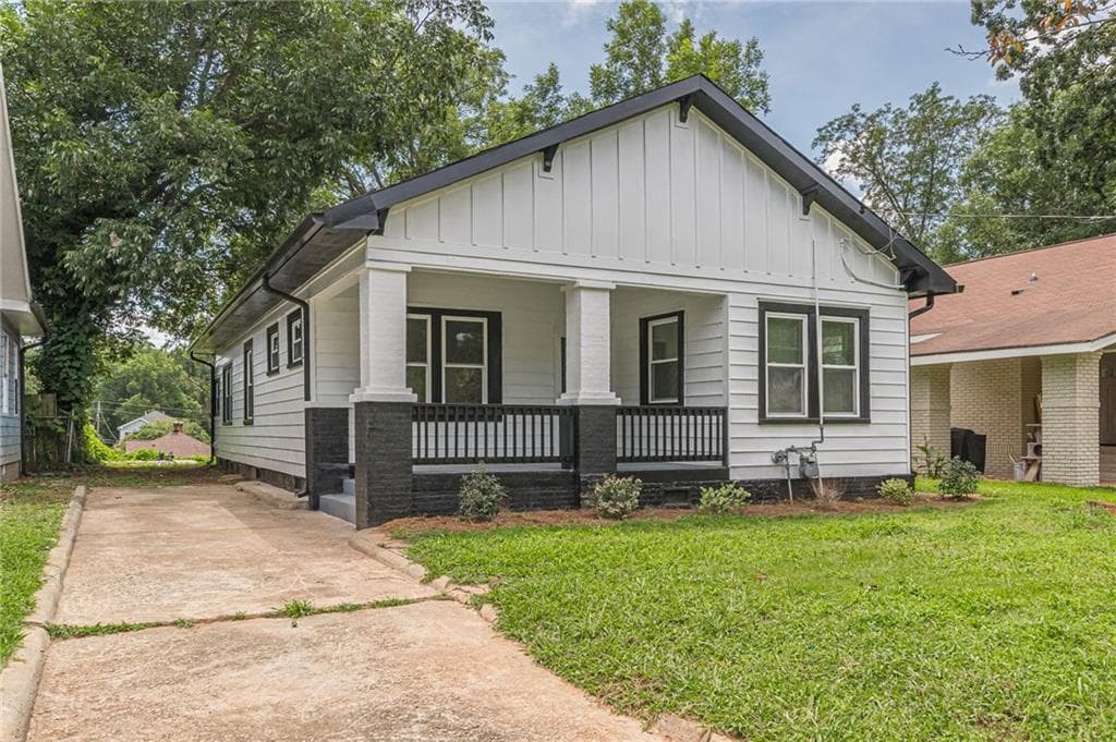 3 bedroom, 2 bathroom, 2,187 sq ft single family residence for sale at 1236 Avon Avenue, Atlanta, GA 30310