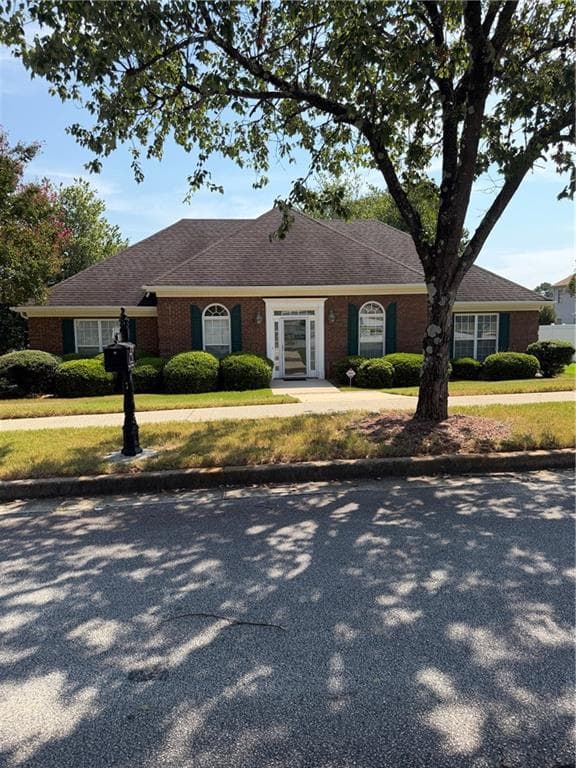3 bedroom, 2 bathroom, 1,924 sq ft single family residence for rent at 1244 Saxony Drive, Conyers, GA 30013 for $2,250 a month — photo 2