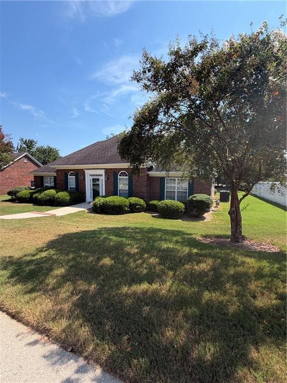 3 bedroom, 2 bathroom, 1,924 sq ft single family residence for rent at 1244 Saxony Drive, Conyers, GA 30013 for $2,250 a month — photo 3