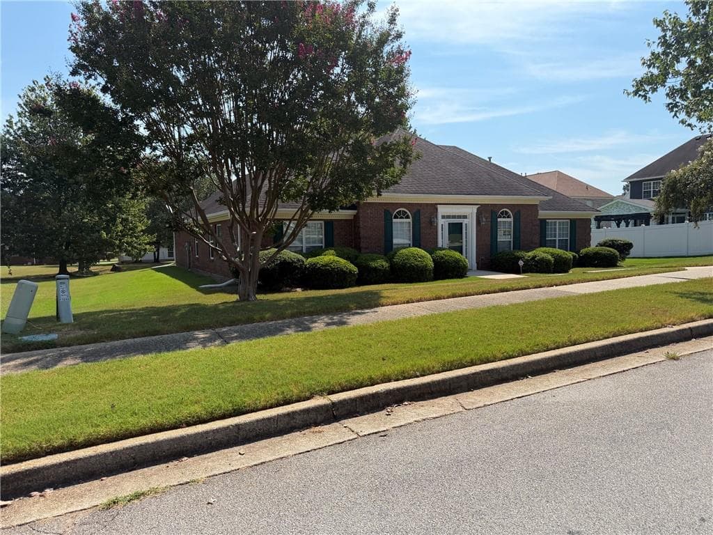 3 bedroom, 2 bathroom, 1,924 sq ft single family residence for rent at 1244 Saxony Drive, Conyers, GA 30013 for $2,250 a month — photo 5