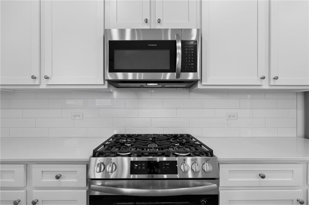 5 bedroom, 5 bathroom, 2,821 sq ft single family residence for sale at 1949 Enota Drive, Bethlehem, GA 30620 — photo 7