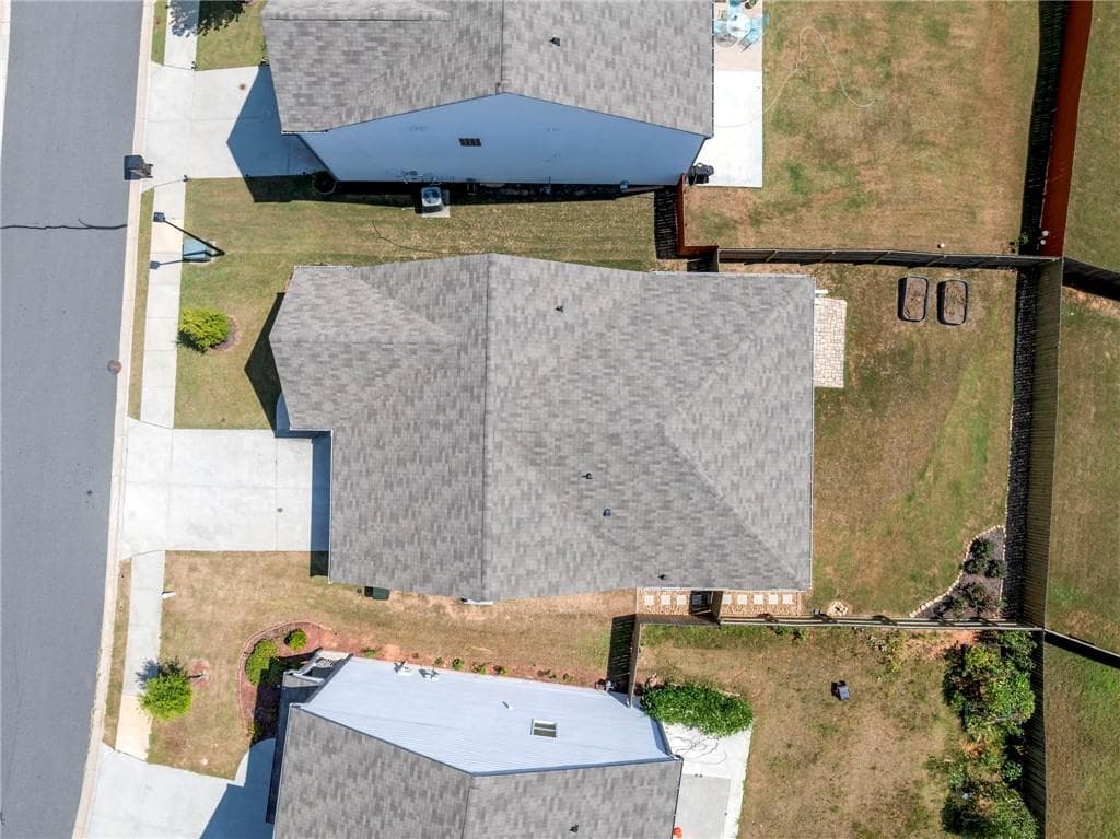 4 bedroom, 2 bathroom, 1,786 sq ft single family residence under contract at 83 Fernbrook Trail, Dawsonville, GA 30534 — photo 8