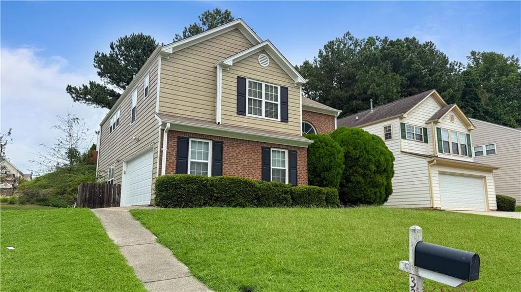 3 bedroom, 3 bathroom, 1,913 sq ft single family residence for sale at 3339 Benthollow Lane, Duluth, GA 30096 — photo 2