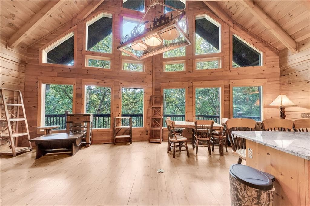 3 bedroom, 3 bathroom, 2,580 sq ft single family residence for sale at 5427 Little River Circle, Gainesville, GA 30506 — photo 6