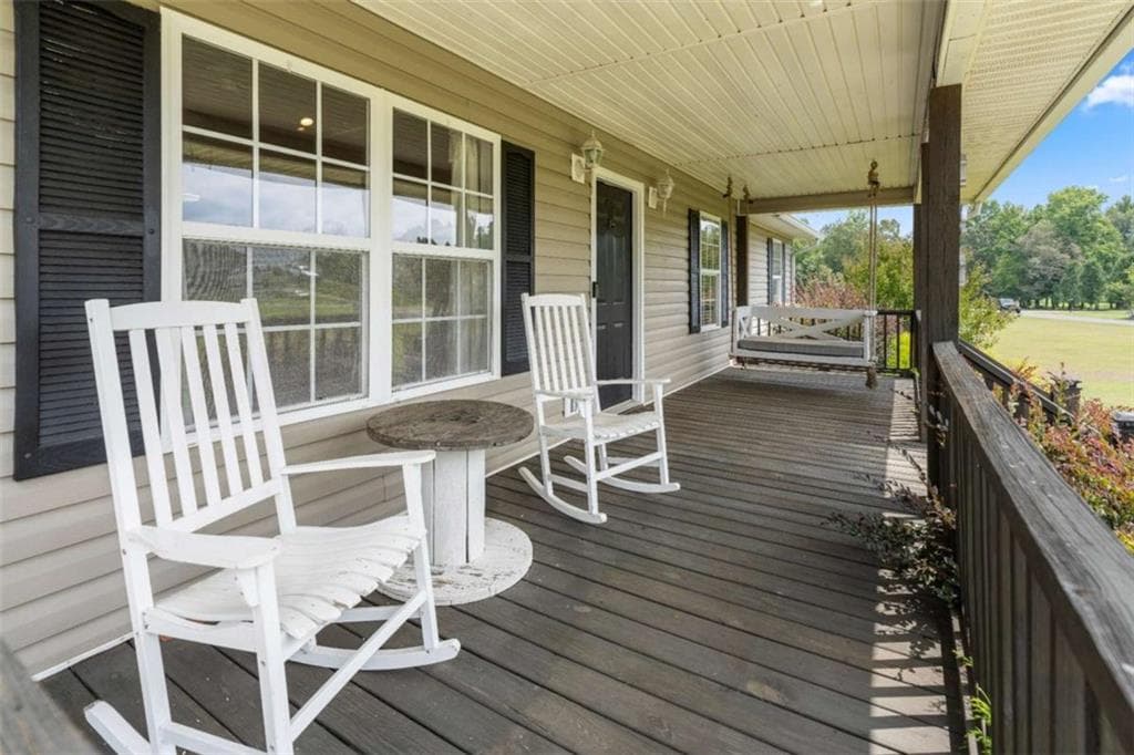 3 bedroom, 2 bathroom, 1,328 sq ft single family residence for sale at 151 Calland Drive, Summerville, GA 30747 — photo 2