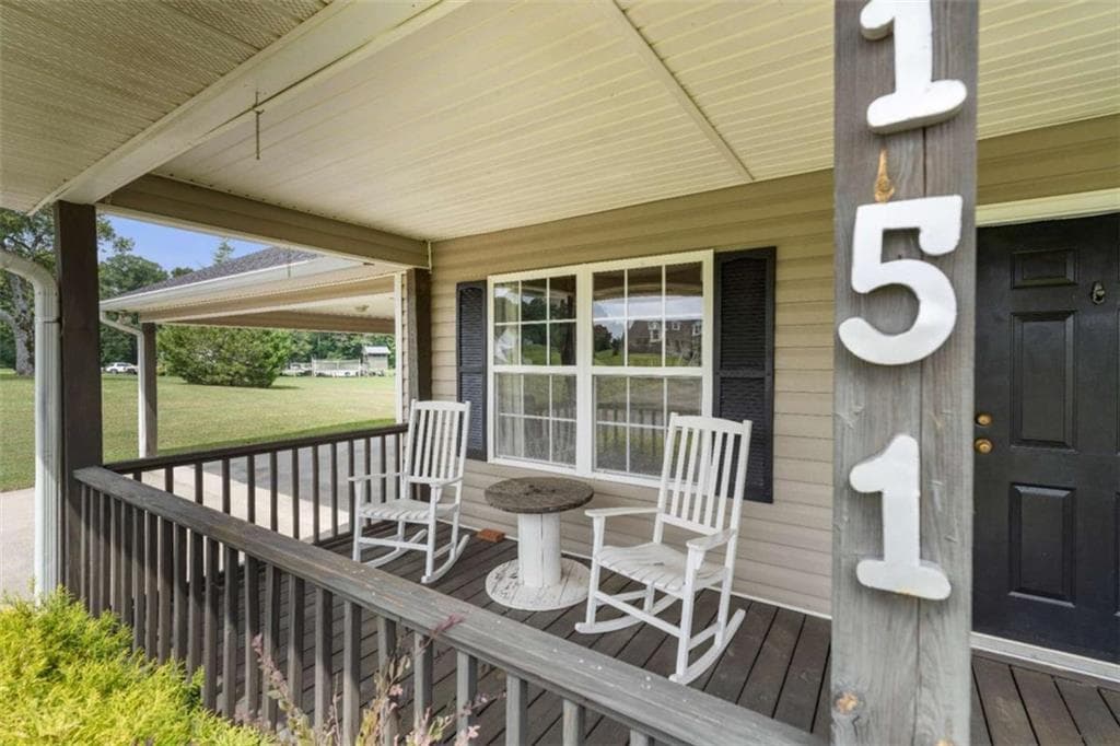 3 bedroom, 2 bathroom, 1,328 sq ft single family residence for sale at 151 Calland Drive, Summerville, GA 30747 — photo 3