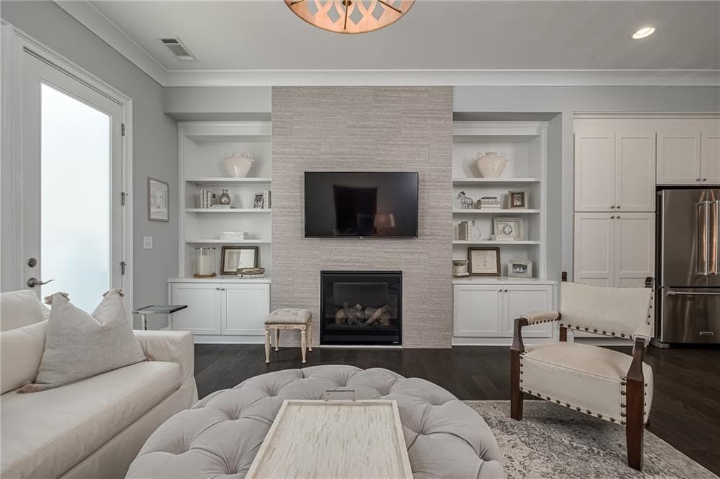 3 bedroom, 4 bathroom, 2,604 sq ft townhouse for sale at 6719 Encore Boulevard, Sandy Springs, GA 30328 — photo 8