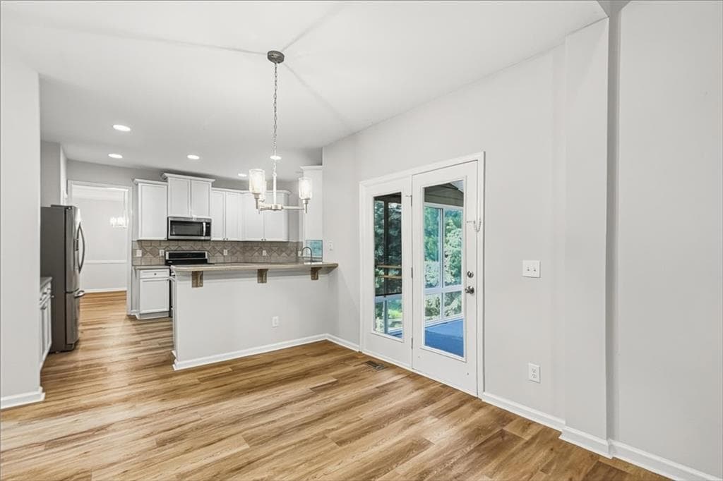 5 bedroom, 3 bathroom, 2,832 sq ft single family residence for sale at 91 Paddington Place, Acworth, GA 30101 — photo 6