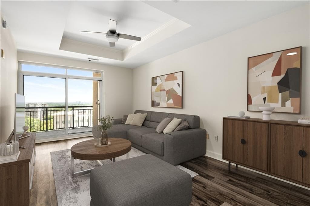 1 bedroom, 1 bathroom, 869 sq ft condominium for sale at 325 E Paces Ferry Road 1704, Atlanta, GA 30305 — photo 2