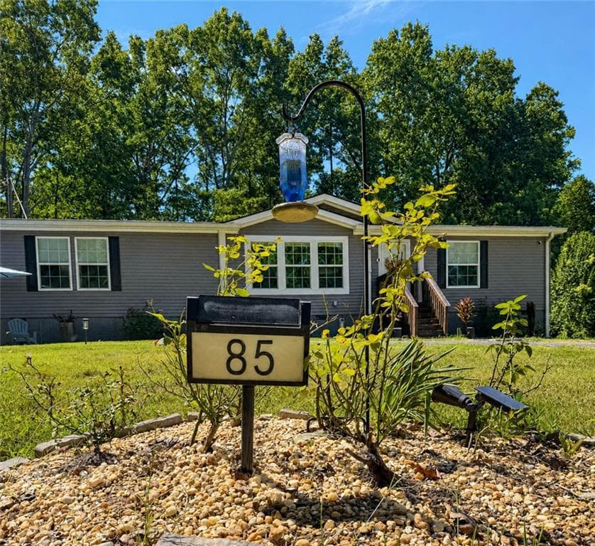 3 bedroom, 2 bathroom, 1,806 sq ft single family residence under contract at 85 Womack Avenue, Dallas, GA 30157 — photo 2