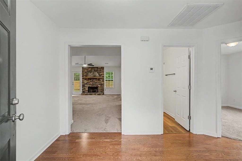 3 bedroom, 2 bathroom, 1,359 sq ft single family residence for sale at 211 W Bridge Drive, Dallas, GA 30157 — photo 3