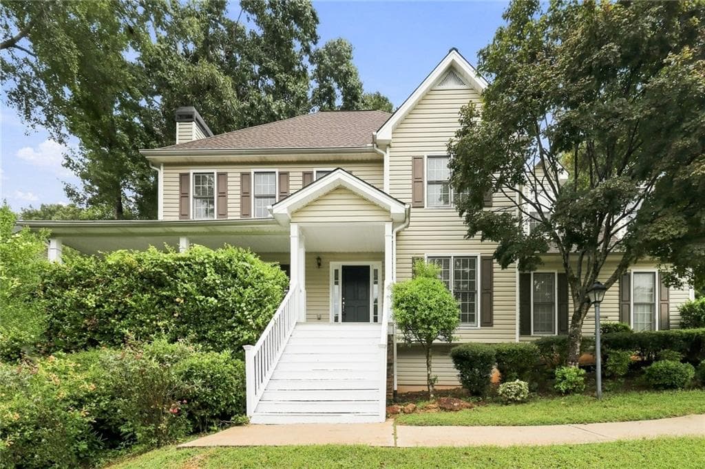 3 bedroom, 3 bathroom, 2,284 sq ft single family residence for rent at 318 Magnolia Drive, Douglasville, GA 30134 for $2,550 a month