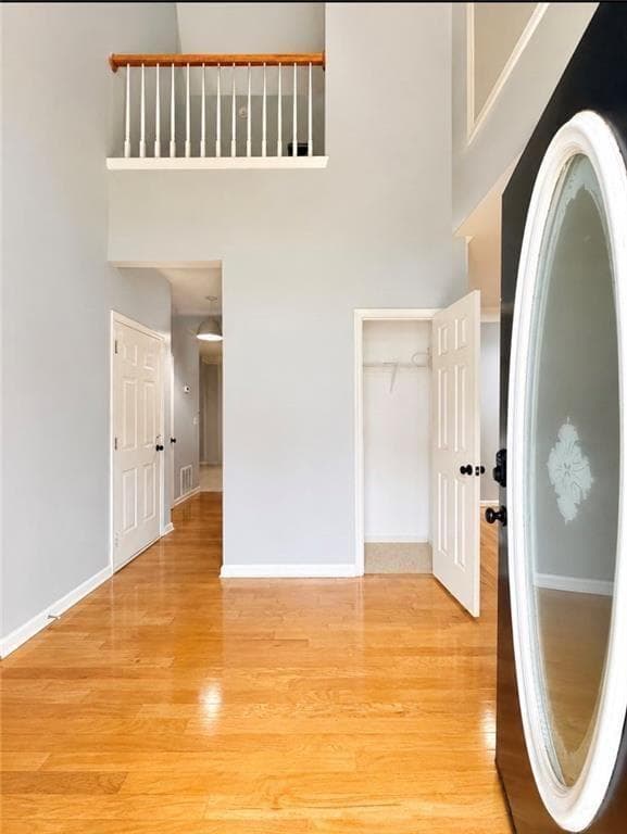 3 bedroom, 3 bathroom, 2,504 sq ft single family residence for sale at 2162 Fall Creek Landing, Loganville, GA 30052 — photo 4