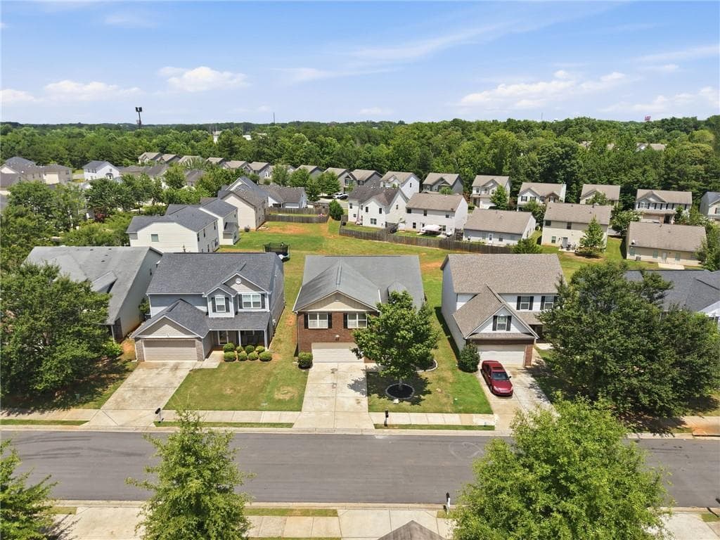 5 bedroom, 3 bathroom, 2,855 sq ft single family residence for sale at 262 Parkview Place Drive, Mcdonough, GA 30253 — photo 10