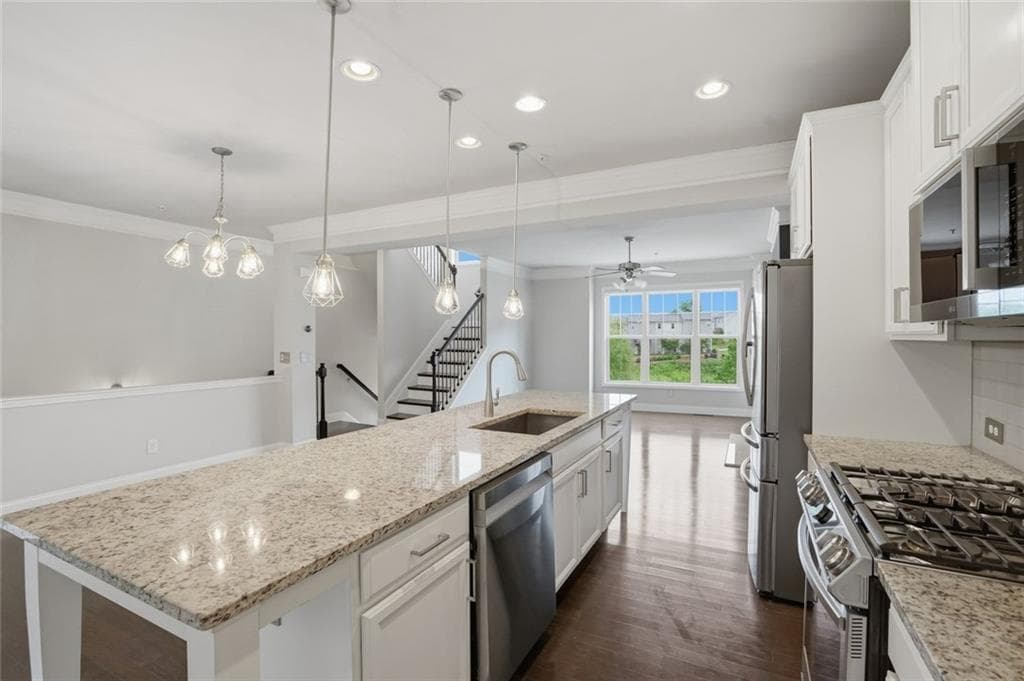 3 bedroom, 4 bathroom, 2,082 sq ft townhouse for sale at 6428 Brookside Boulevard, Mableton, GA 30126 — photo 8
