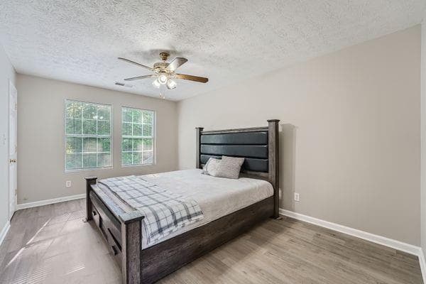 3 bedroom, 3 bathroom, 1,402 sq ft single family residence for rent at 5485 Tunbridge Wells Road, Lithonia, GA 30058 for $2,100 a month — photo 6