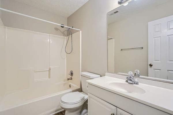 3 bedroom, 3 bathroom, 1,402 sq ft single family residence for rent at 5485 Tunbridge Wells Road, Lithonia, GA 30058 for $2,100 a month — photo 8