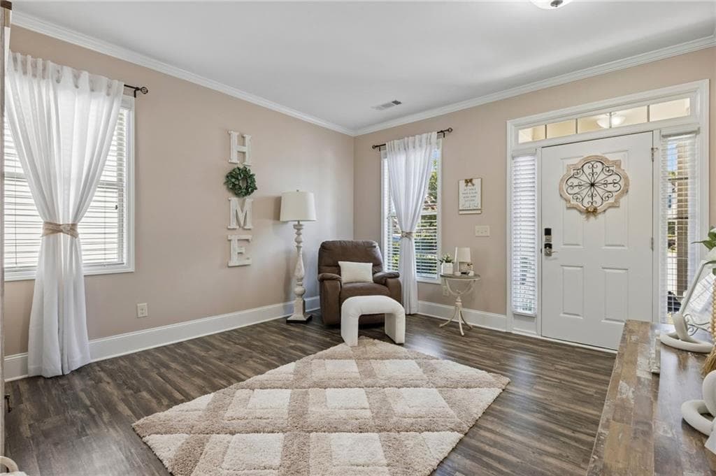4 bedroom, 4 bathroom, 2,395 sq ft single family residence for sale at 6872 Outrigger Court, Flowery Branch, GA 30542 — photo 4