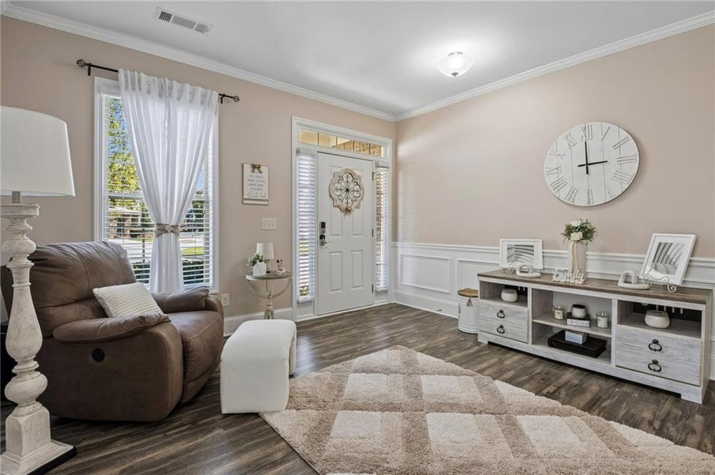 4 bedroom, 4 bathroom, 2,395 sq ft single family residence for sale at 6872 Outrigger Court, Flowery Branch, GA 30542 — photo 6