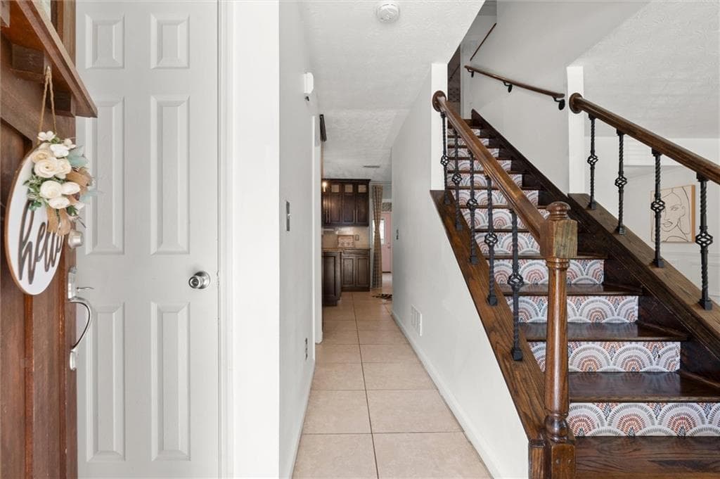 4 bedroom, 3 bathroom, 2,010 sq ft single family residence for sale at 2431 Stonebridge Lane, Duluth, GA 30096 — photo 4