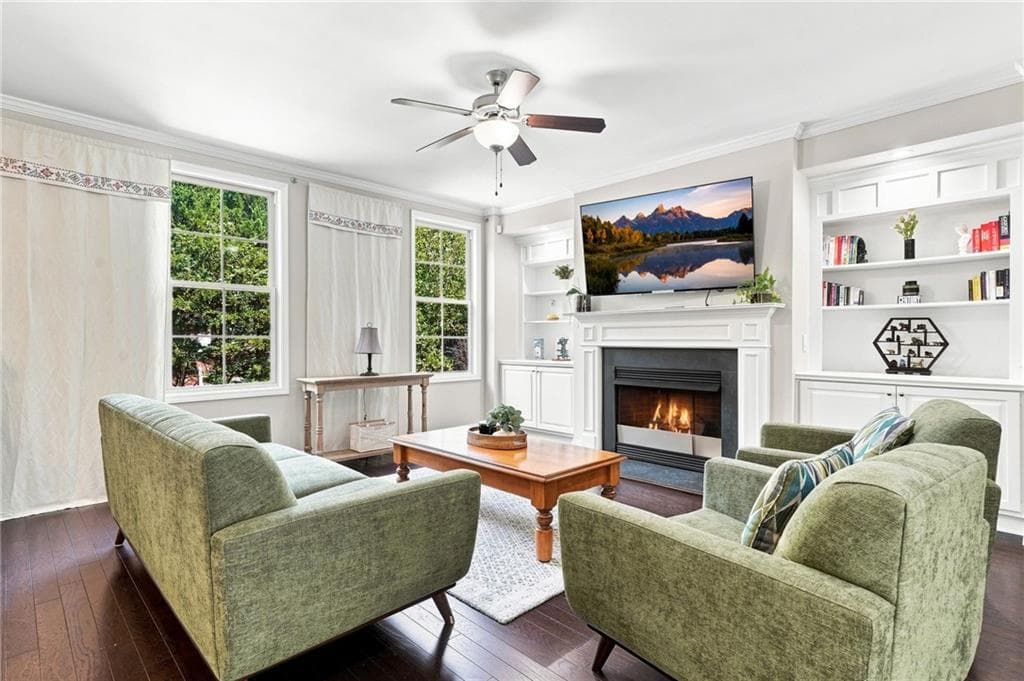 3 bedroom, 4 bathroom, 2,160 sq ft townhouse for sale at 7603 Lowery Oak Drive, Roswell, GA 30075 — photo 3