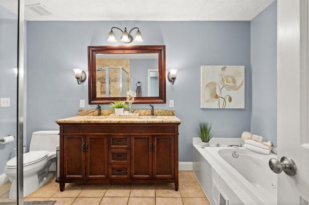 4 bedroom, 2 bathroom, 2,118 sq ft single family residence for sale at 1820 Commonwealth Avenue, Cumming, GA 30041 — photo 10