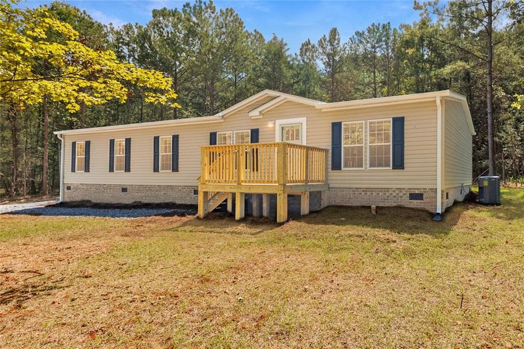 4 bedroom, 2 bathroom, 1,664 sq ft single family residence for sale at 96 HDR Drive, Maysville, GA 30558