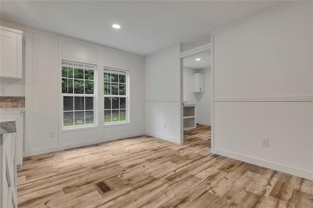 4 bedroom, 2 bathroom, 1,664 sq ft single family residence for sale at 96 HDR Drive, Maysville, GA 30558 — photo 9
