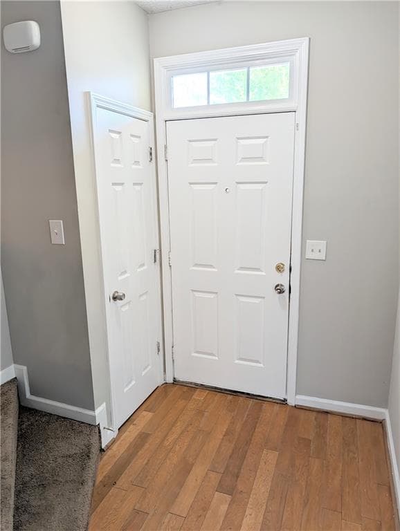 3 bedroom, 3 bathroom, 1,810 sq ft townhouse for sale at 4267 High Park Lane, Atlanta, GA 30344 — photo 3