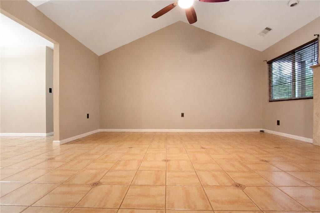 1 bedroom, 1 bathroom, 990 sq ft apartment for rent at 1825 Skyline Drive, Cumming, GA 30041 for $900 a month — photo 4