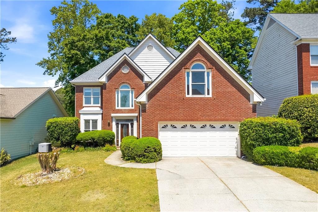 4 bedroom, 3 bathroom, 2,868 sq ft single family residence for sale at 4625 Fairway View Court, Duluth, GA 30096