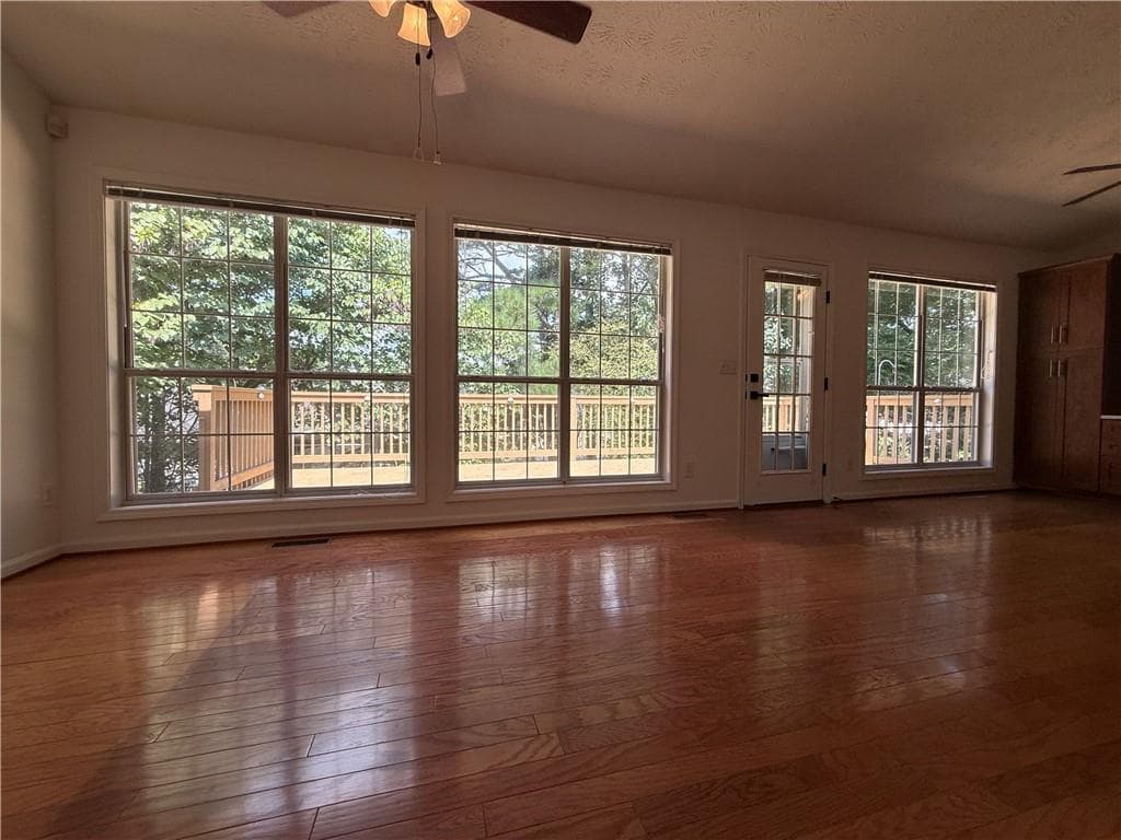 3 bedroom, 3 bathroom, 3,888 sq ft single family residence for sale at 1747 Forest Chase Lane, Duluth, GA 30097 — photo 5