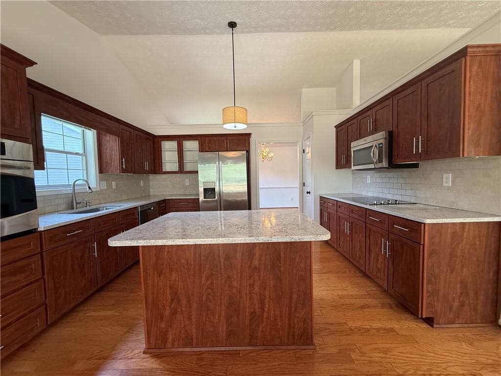 3 bedroom, 3 bathroom, 3,888 sq ft single family residence for sale at 1747 Forest Chase Lane, Duluth, GA 30097 — photo 9