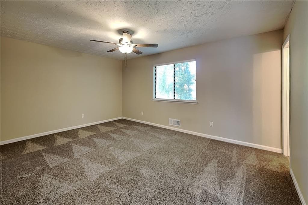 3 bedroom, 2 bathroom, 2,026 sq ft single family residence for rent at 4933 Brookside Way, Duluth, GA 30096 for $2,400 a month — photo 8