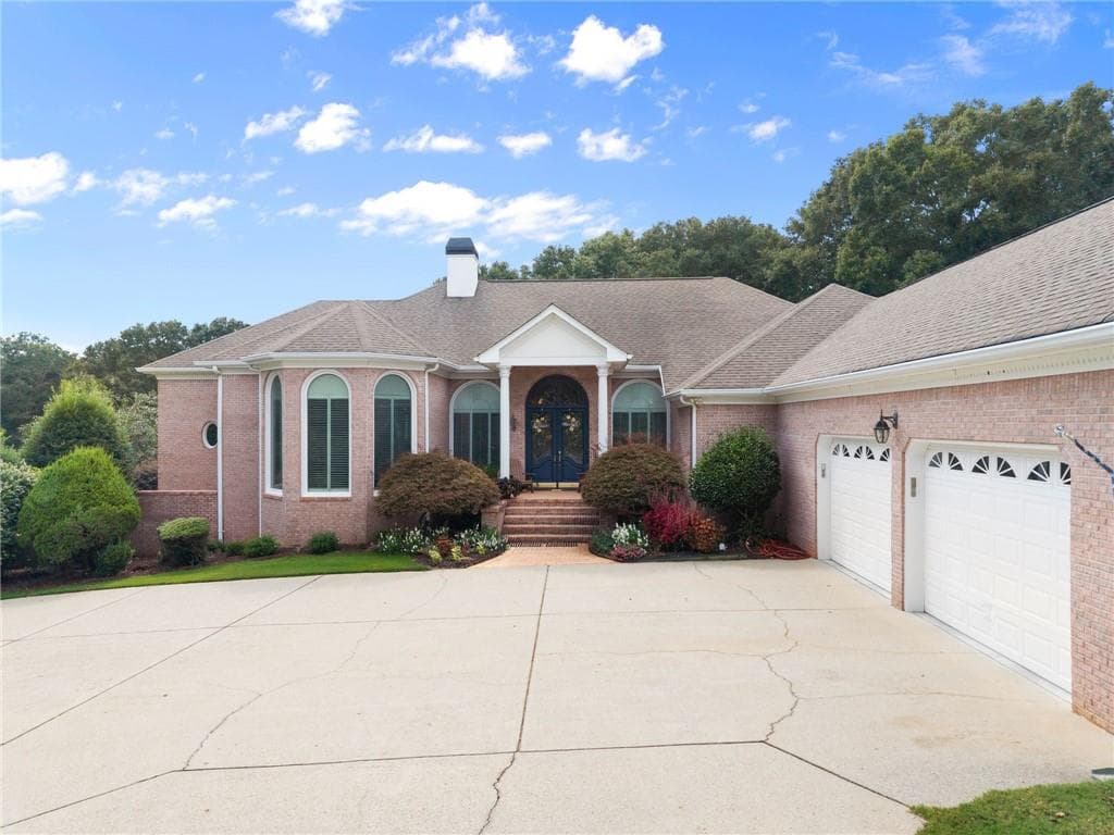 5 bedroom, 5 bathroom, 9,392 sq ft single family residence for sale at 4290 Waterworks Road, Jefferson, GA 30549 — photo 3