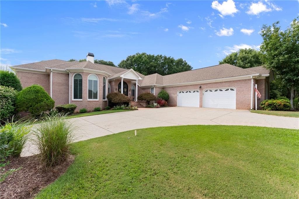 5 bedroom, 5 bathroom, 9,392 sq ft single family residence for sale at 4290 Waterworks Road, Jefferson, GA 30549 — photo 8
