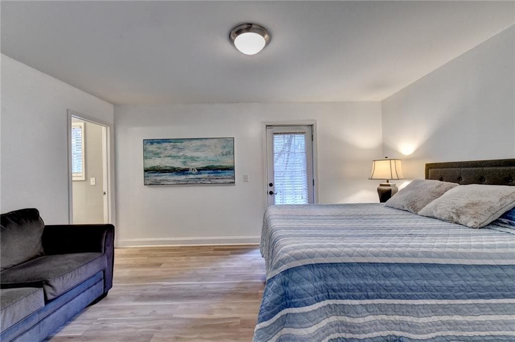 3 bedroom, 4 bathroom, 1,550 sq ft townhouse for sale at 3980 Church View Lane, Suwanee, GA 30024 — photo 7