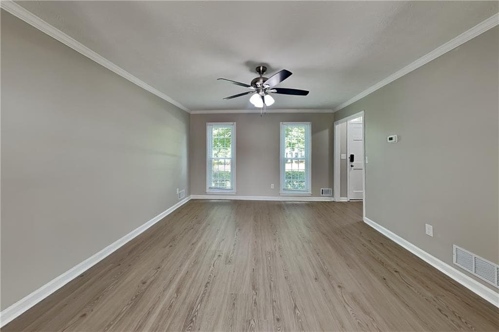 3 bedroom, 3 bathroom, 1,869 sq ft single family residence for rent at 1745 Spindle Top Court, Lilburn, GA 30047 for $2,200 a month — photo 6